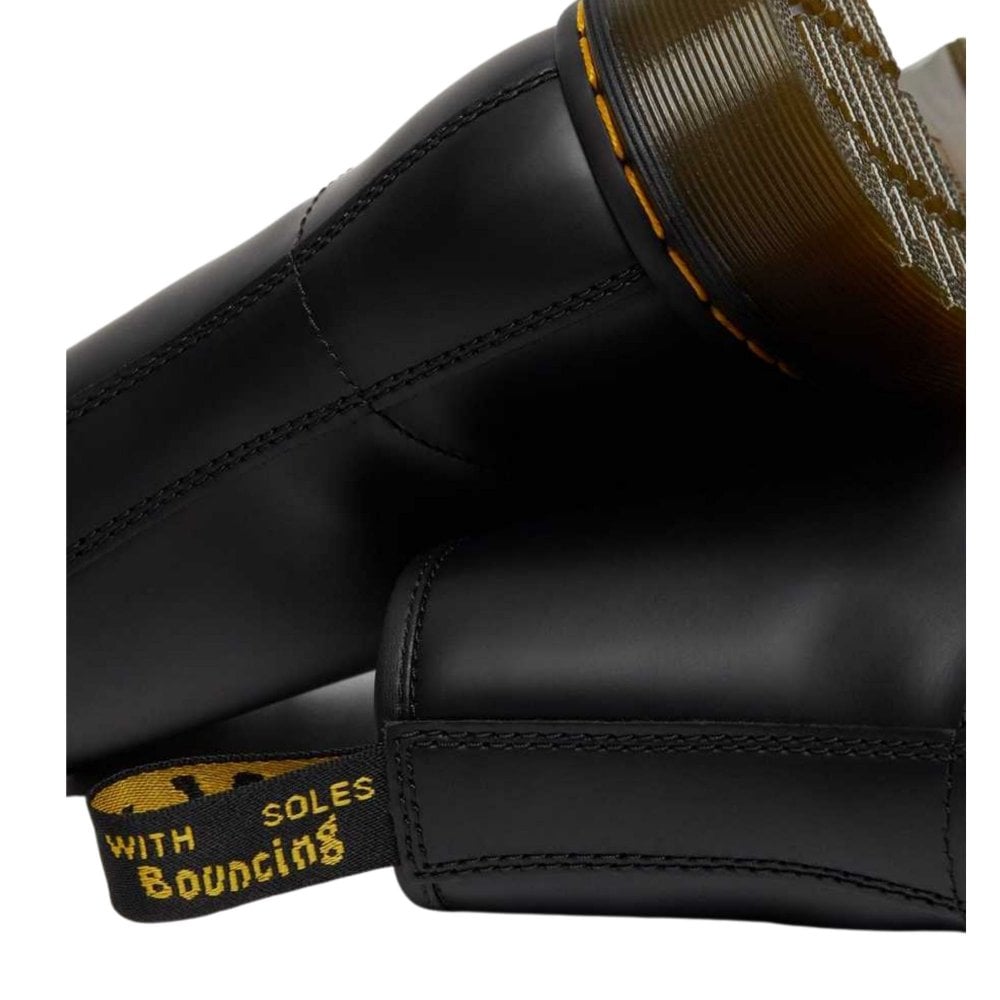 Zwarte uniseks laarzen van glad leer met antislipzool en gele stiksels - Model 1460 elegant en duurzaam