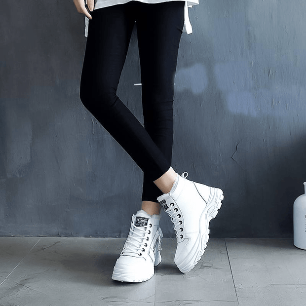Belinda Winter Boots with Warm Lining and Non-Slip Sole – Elegance and Comfort