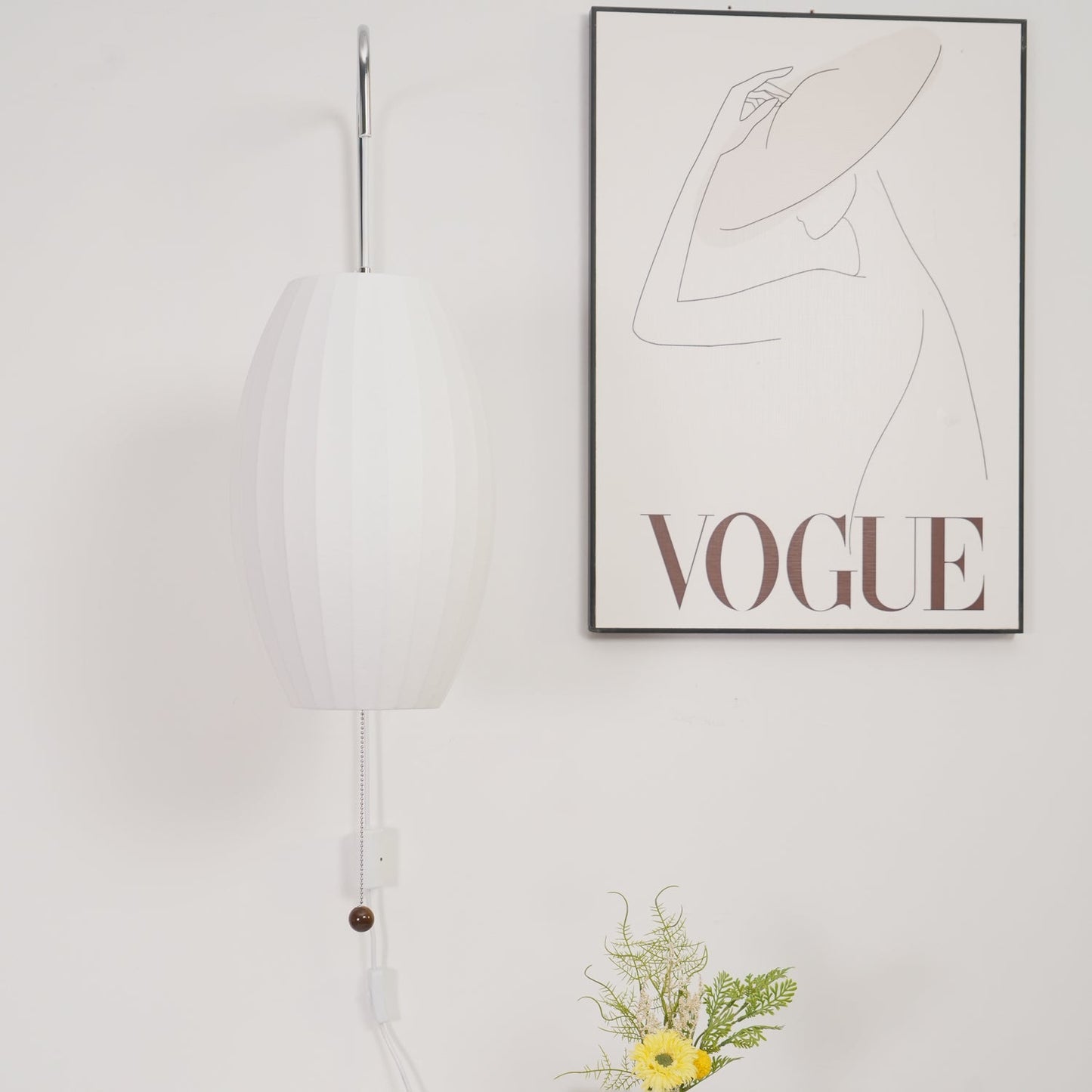 Vägglampa Nelson – Elegant modern design från 1950-talet med valnötsträ och metall