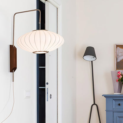 Vägglampa Nelson – Elegant modern design från 1950-talet med valnötsträ och metall