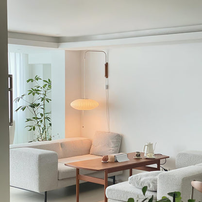 Vägglampa Nelson – Elegant modern design från 1950-talet med valnötsträ och metall