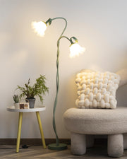 Elegant Calla Lily Floor Lamp – A Touch of Sophistication for Your Space