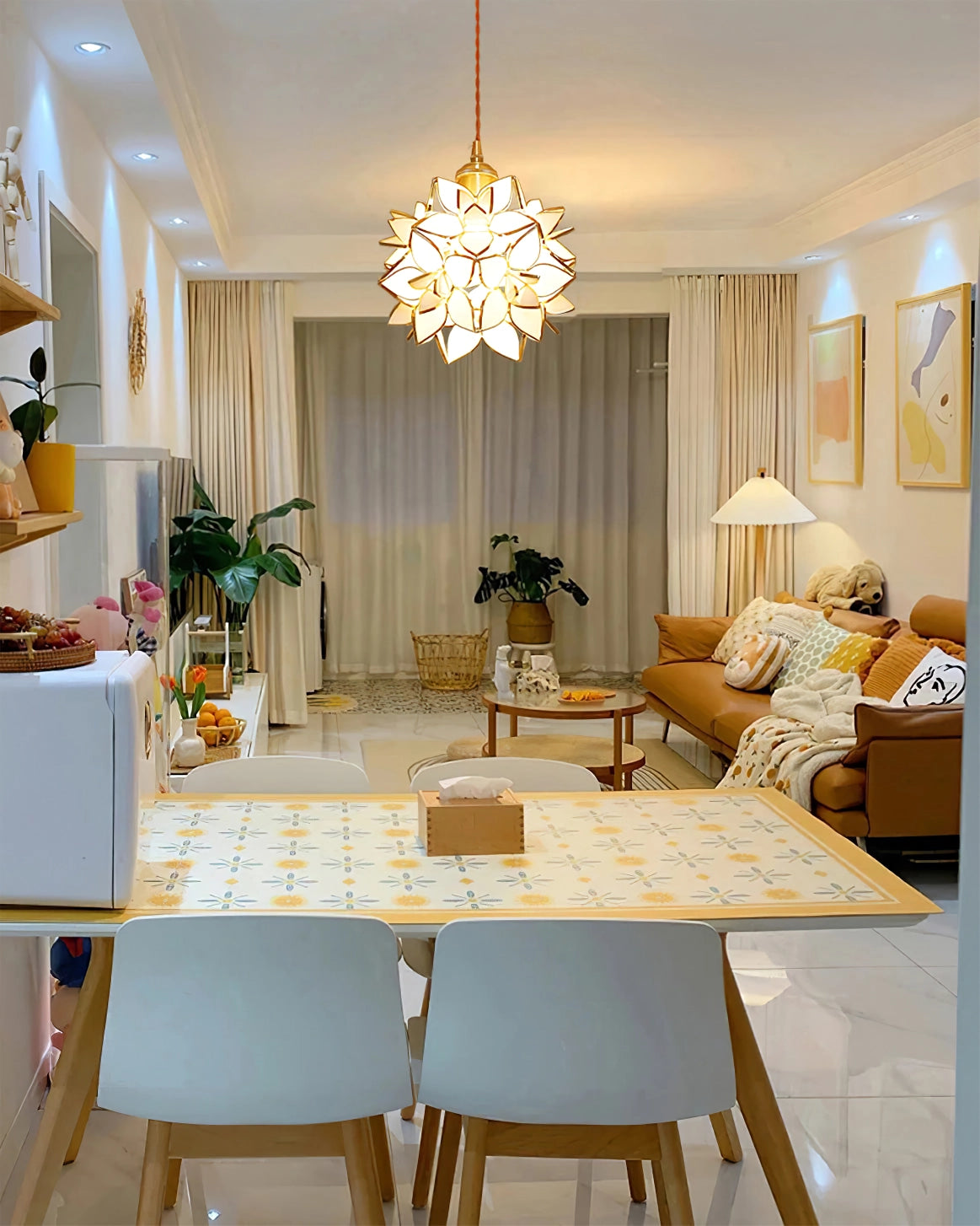 Éblouissant Lustre en Coquillage Capiz – Illumination Chic en Métal et Verre pour vos Espaces de Vie et de Salle à Manger