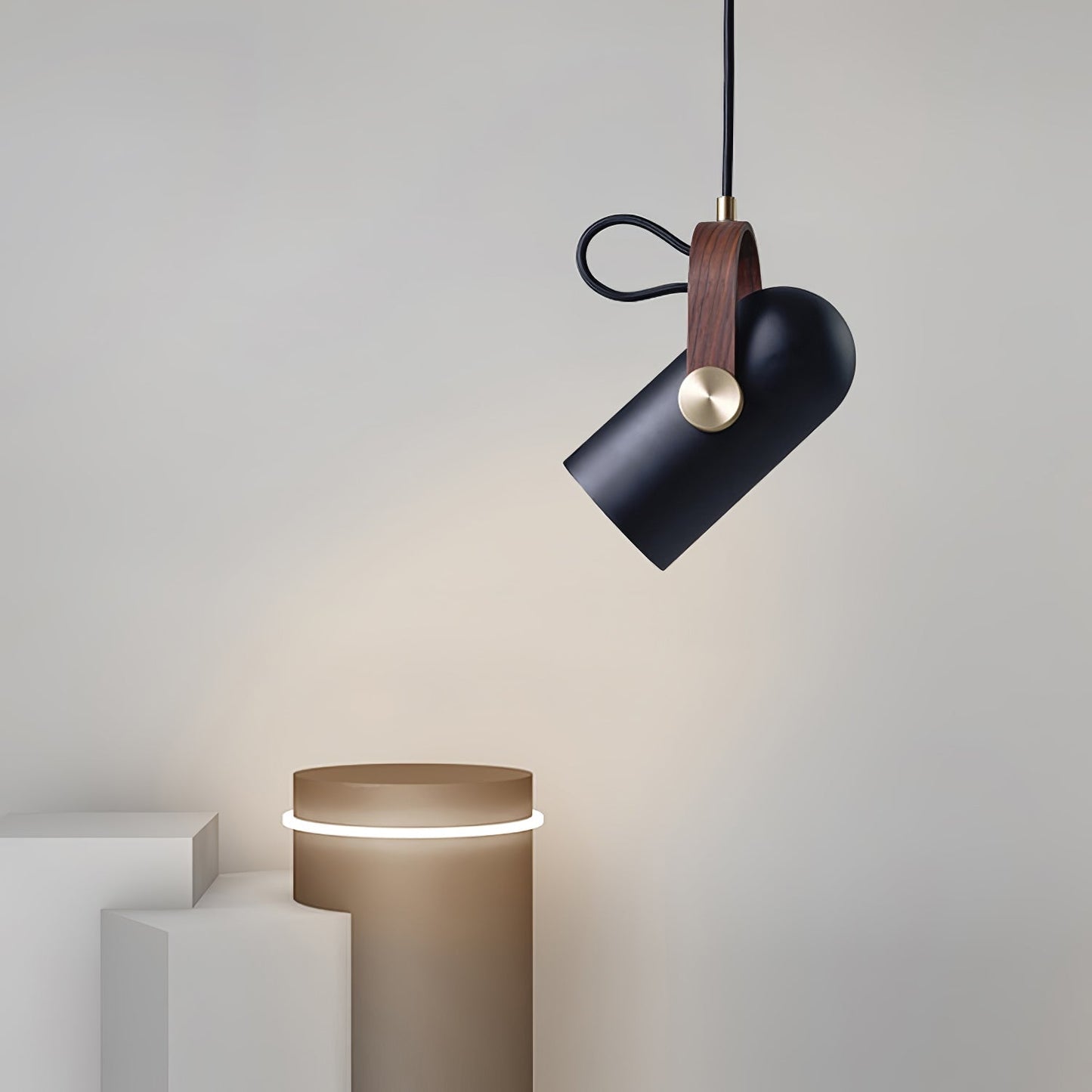 Industriell hängande lampa Karronade nautisk charm – elegant metallampa för ditt vardagsrum eller kontor