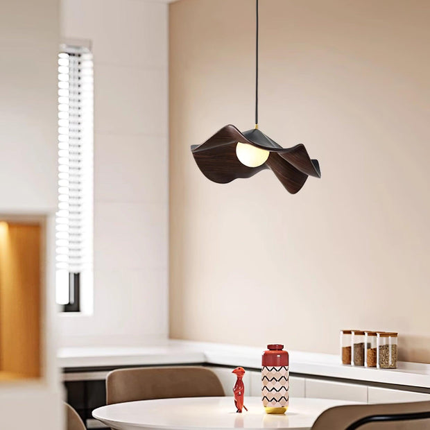 Casia Suspension Inspired by the Lotus – A Dazzling Blend of Metal and Resin