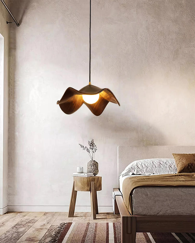 Casia Suspension Inspired by the Lotus – A Dazzling Blend of Metal and Resin
