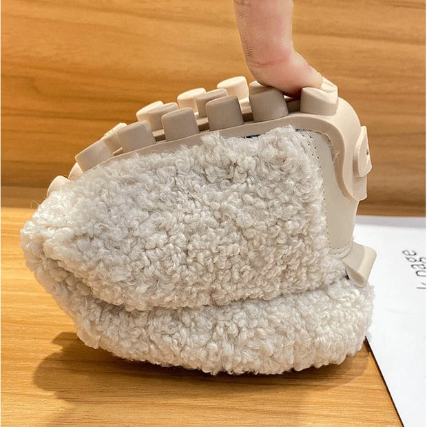 Chaussures en Peluche Azida - Confort Exceptionnel et Élégance Chic pour la Maison