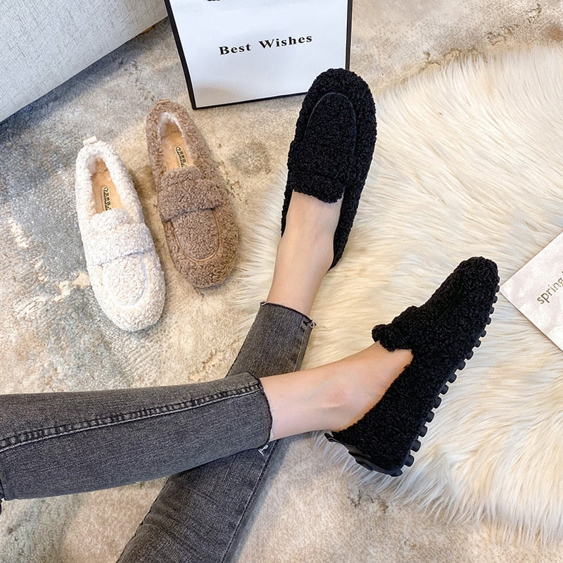 Chaussures en Peluche Azida - Confort Exceptionnel et Élégance Chic pour la Maison