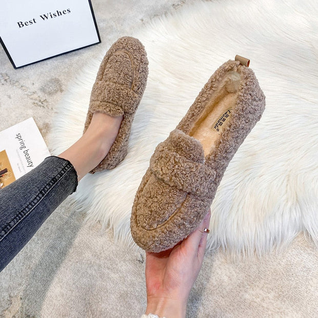 Chaussures en Peluche Azida - Confort Exceptionnel et Élégance Chic pour la Maison