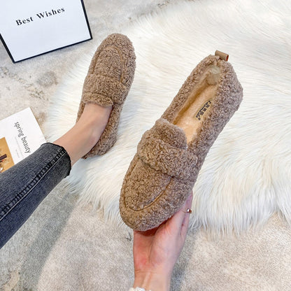 Chaussures en Peluche Azida – Confort Exceptionnel et Élégance Chic pour la Maison