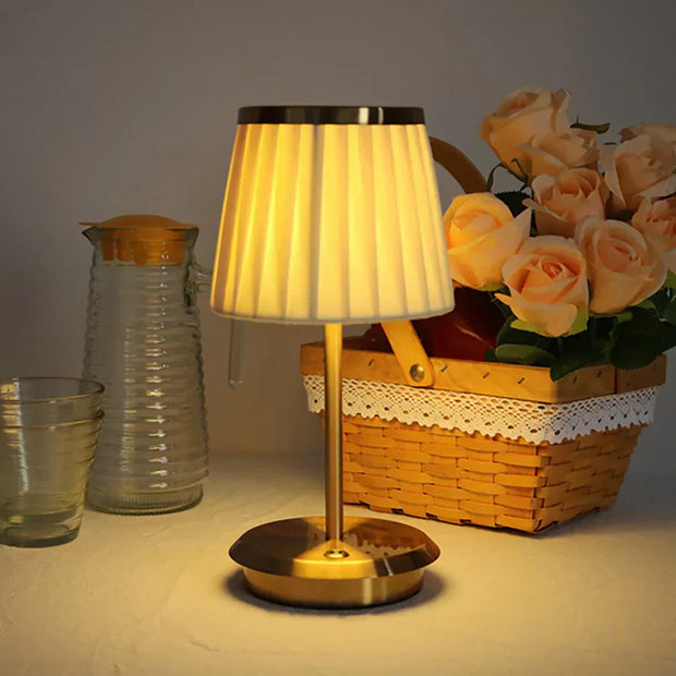 LED table lamp with sophisticated touch control - Timeless elegance for your space