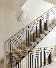 Crescent moon-shaped LED chandelier – Contemporary chic in acrylic and brass finish