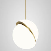 Crescent moon-shaped LED chandelier – Contemporary chic in acrylic and brass finish