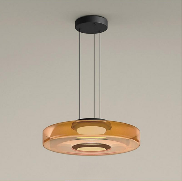 Superb glass pendant lamp in the shape of a moon – Chic and versatile indoor lighting