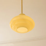Suspension en verre crème-jaune Bauhaus – Une fusion chic de charme vintage et de style contemporain