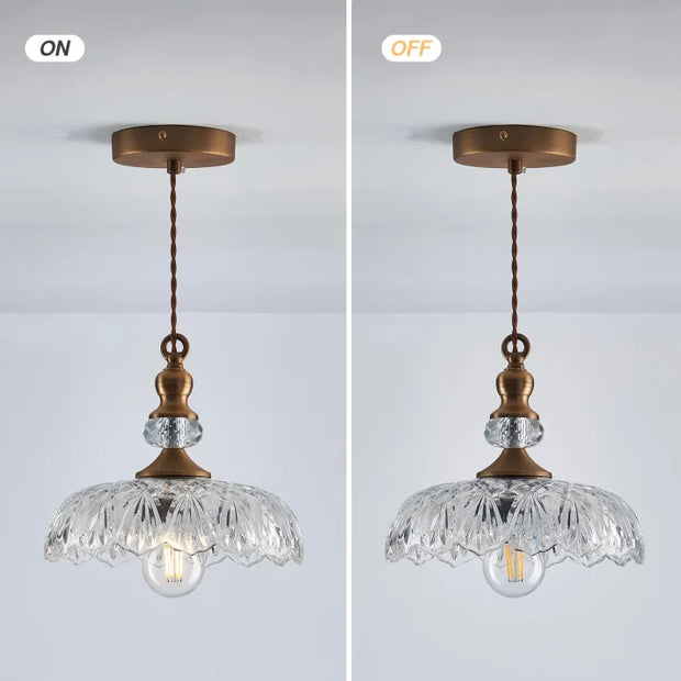 Mini retro chic wall sconce - Elegant glass and metal accent for your kitchen islands
