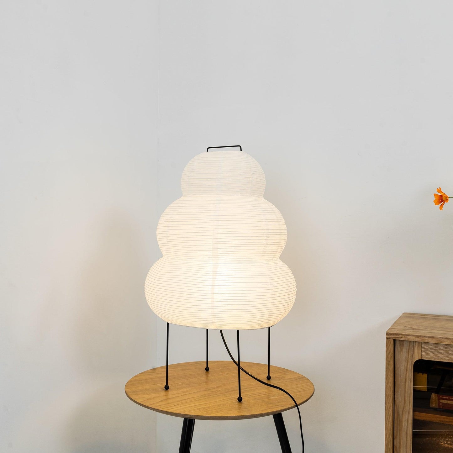 Lampe de table Akari exquise – Design en papier de mûrier et métal élégant