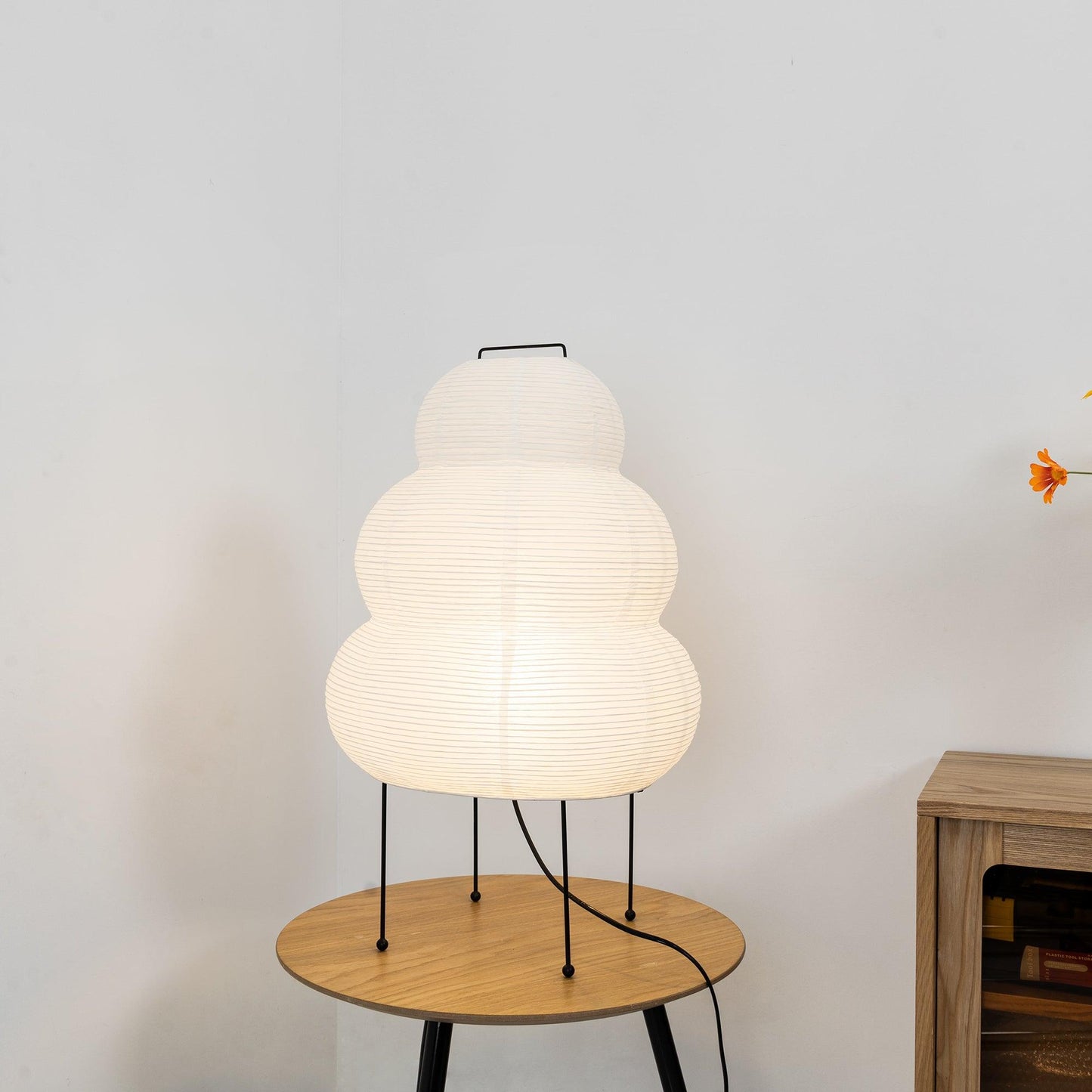 Lampe de table Akari exquise – Design en papier de mûrier et métal élégant