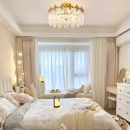 Superb round glass chandelier – Elegant pendant light with exquisite design