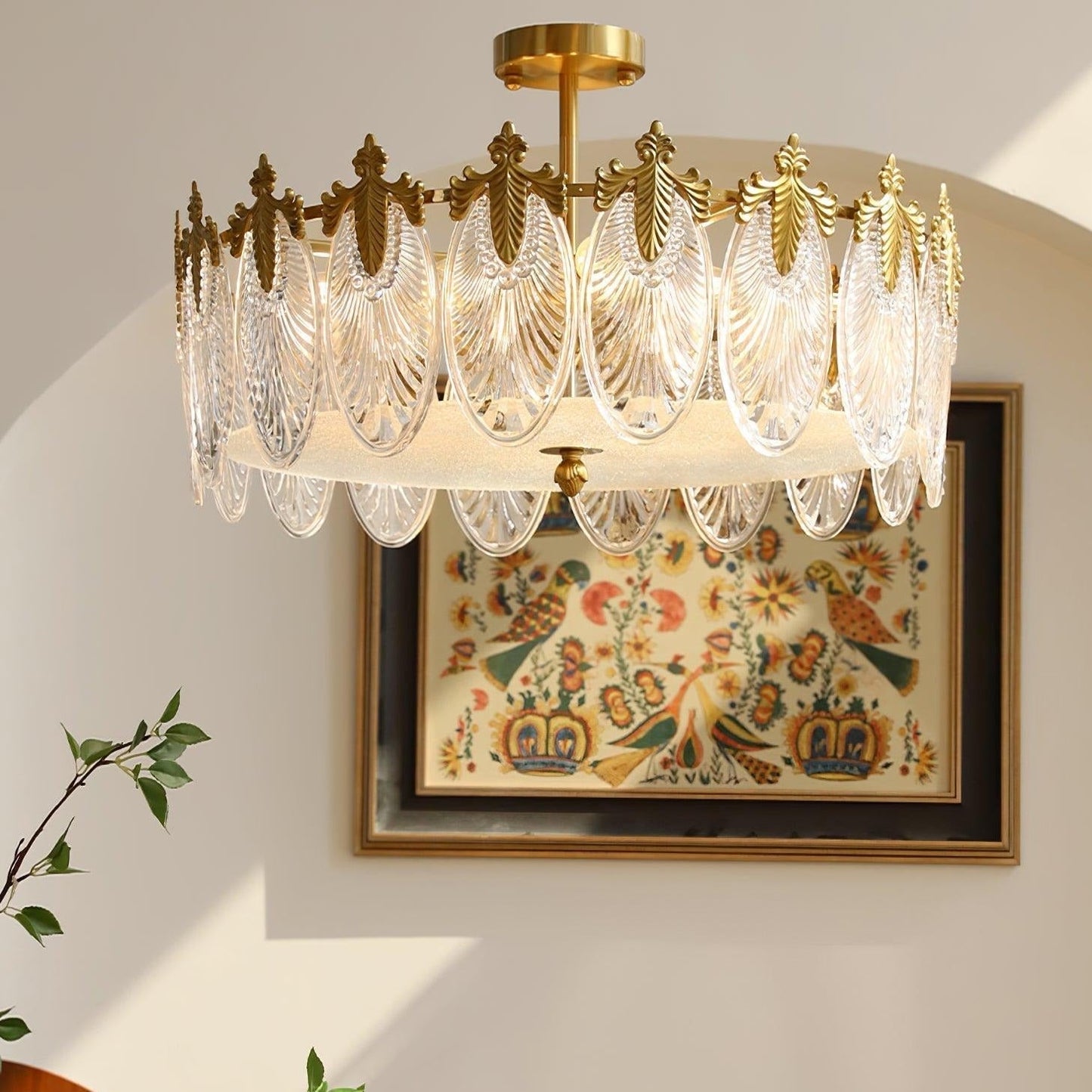 Superb round glass chandelier – Elegant pendant light with exquisite design