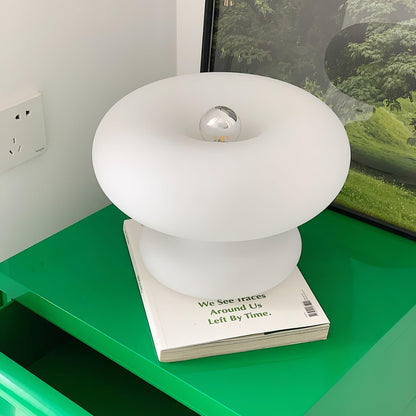 Lampe de table en forme de donut charmante – Éclat ambiant douillet avec un design distinctif