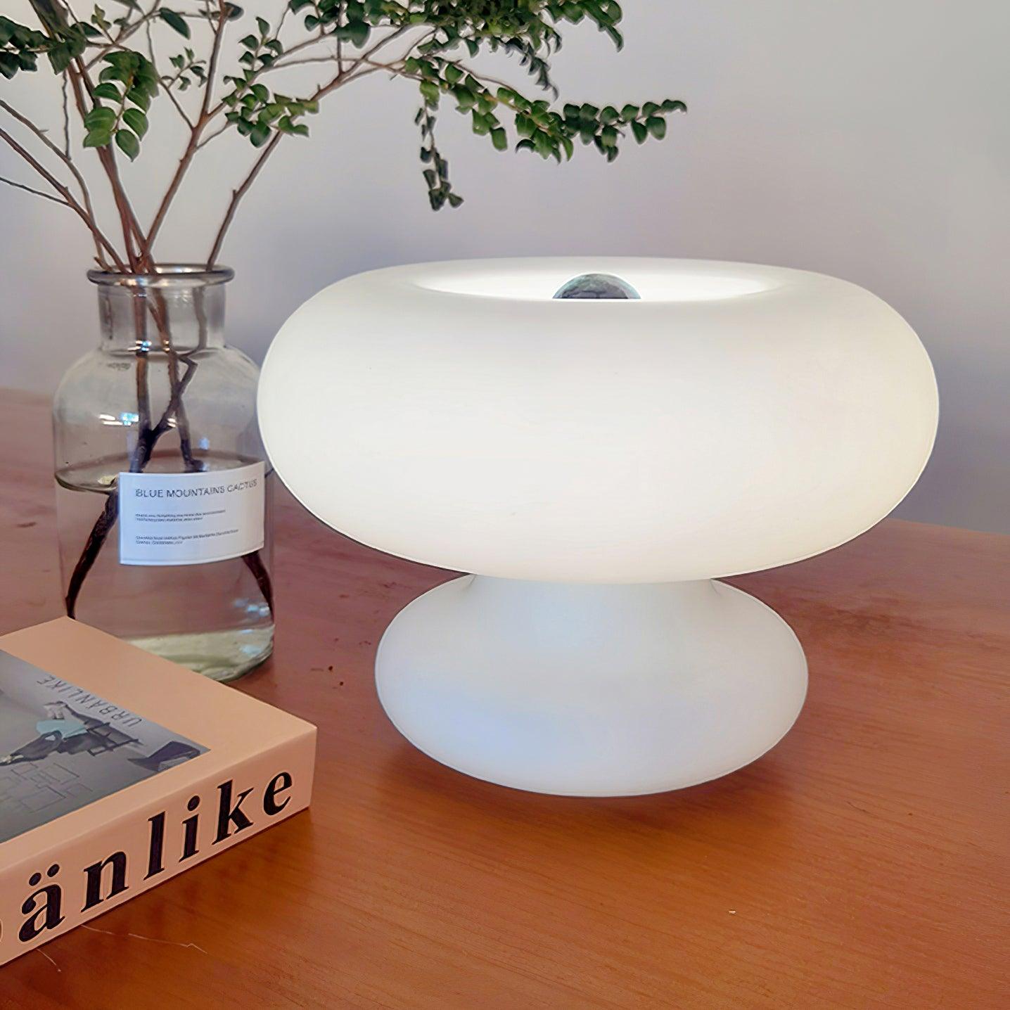 Lampe de table en forme de donut charmante – Éclat ambiant douillet avec un design distinctif