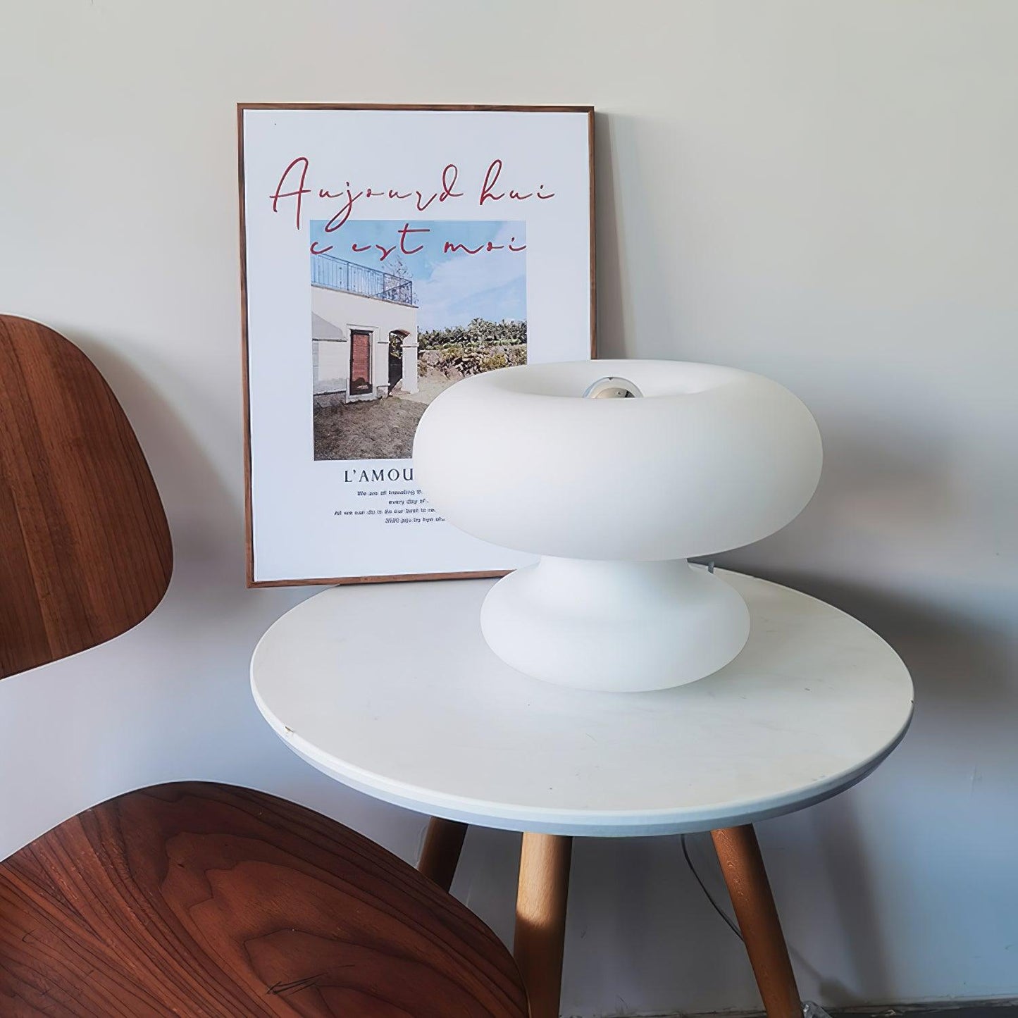 Lampe de table en forme de donut charmante – Éclat ambiant douillet avec un design distinctif