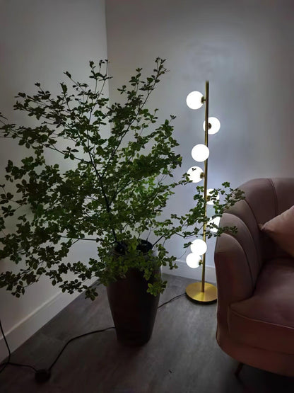 Doppler LED Tree Lamp – Contemporary Chic with Dazzling Glass Globe Lighting