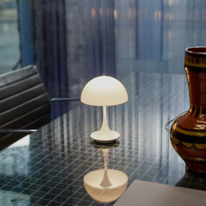 Lampe de table ÉclatAura™ Luxe – Sophistication exquise et illumination enchanteresse