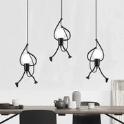 Suspension Luminaire Inspirée des Poupées – Une Touche Amusante et Envoûtante pour Vos Intérieurs