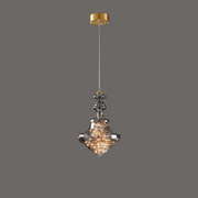 Elegant glass and brass pendant – Stylish lighting for your living room and kitchen