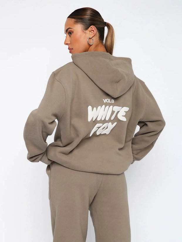 Oversized Cotton Tracksuit Set for Women – Spacious Hoodie and Trendy Joggers, Comfort and Casual Elegance
