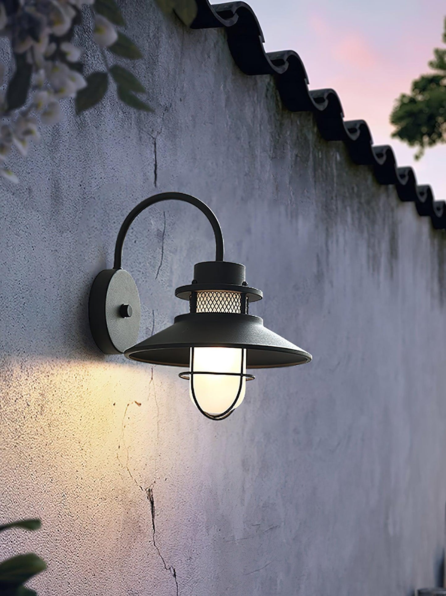 Lampe LED industrielle tout temps Felix – Parfaitement conçue pour vos besoins d'éclairage de terrasse et de jardin