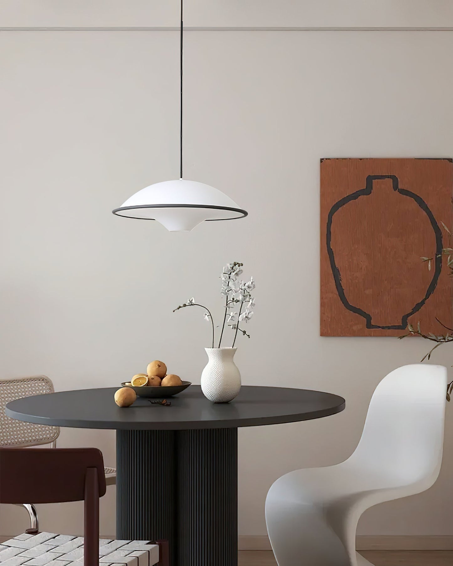 Suspension LED Fontana Élégante – Minimalisme Moderne Inspiré par les OVNI