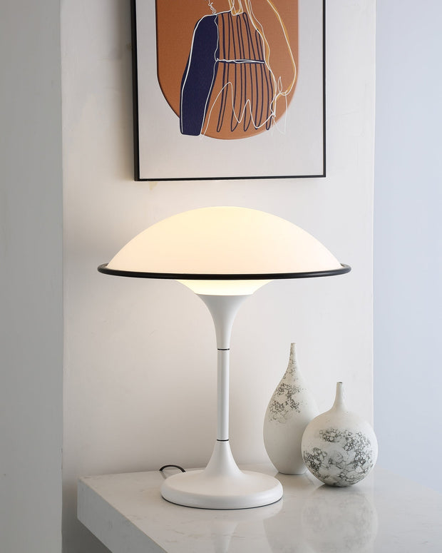 Lampadaire vintage floral charmant – Artisanat exquis en fer, cristal et verre