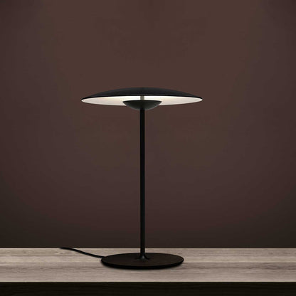 Lampe de table Marset Ginger – Design en métal chic avec éclairage LED intégré