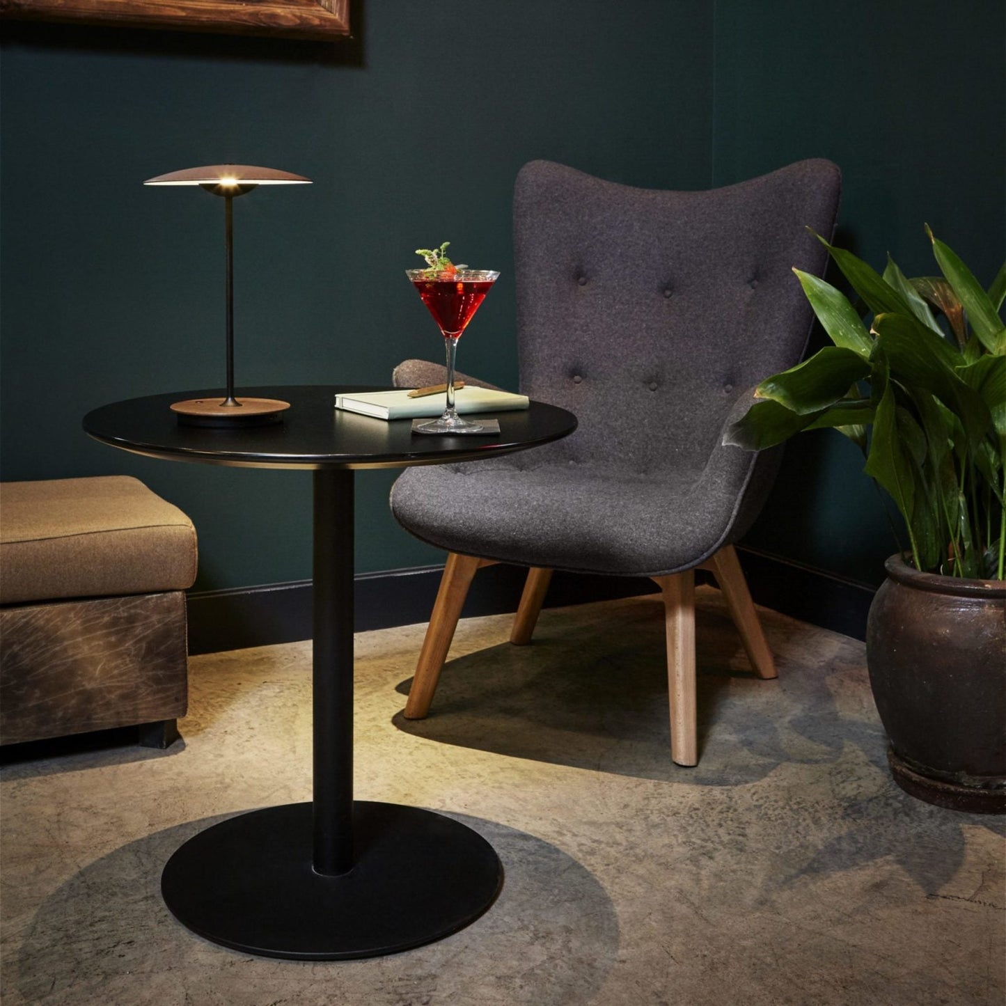 Lampe de table Marset Ginger – Design en métal chic avec éclairage LED intégré