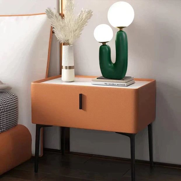 Glass table lamp inspired by cacti – Elegant and contemporary lighting for your space