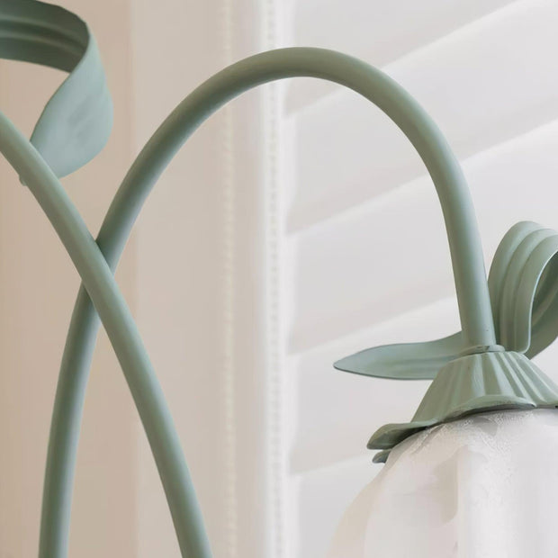 Elegant Calla Lily Floor Lamp – A Touch of Sophistication for Your Space