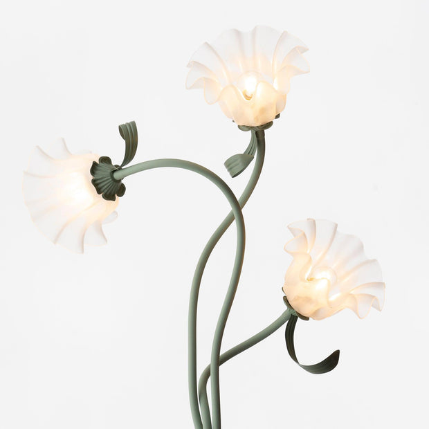 Elegant Calla Lily Floor Lamp – A Touch of Sophistication for Your Space