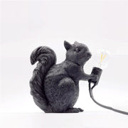Charming Nordic squirrel table lamp – Whimsical design for warm ambient lighting