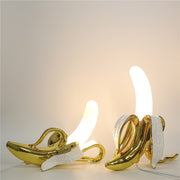 Art Deco Chic LED Table Lamp – Dazzling metal and resin craftsmanship