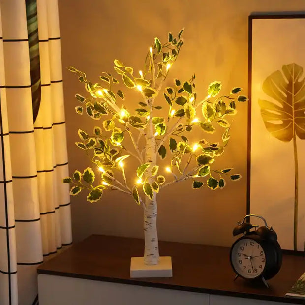 Enchanting LED Christmas Garland – Fairy Lights Decorated with Luxurious Green Leaves