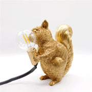 Charming Nordic squirrel table lamp – Whimsical design for warm ambient lighting