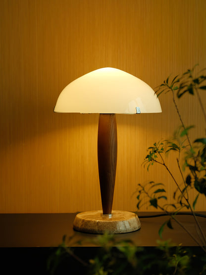 Lampe de table LED Herman élégante et stylée – Parfaite élégance moderne