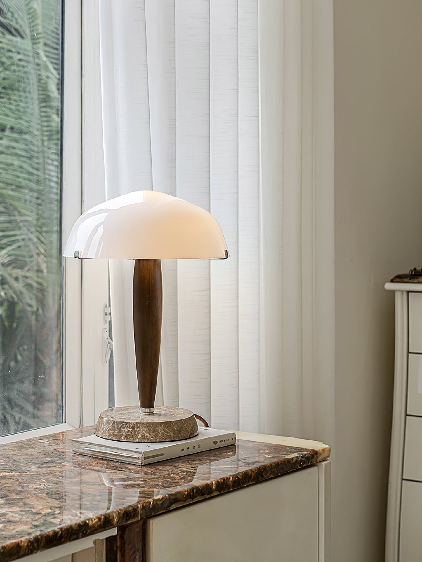 Lampe de table LED Herman élégante et stylée – Parfaite élégance moderne