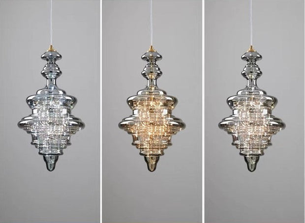 Elegant glass and brass pendant – Stylish lighting for your living room and kitchen