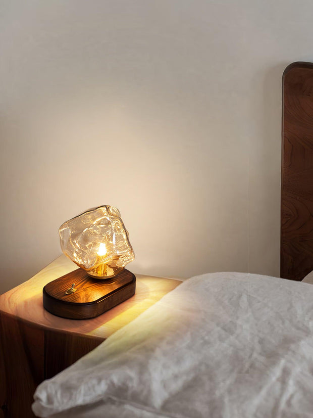 Chic Ice Stone glass table lamp – Elegant blend of metal and wood base