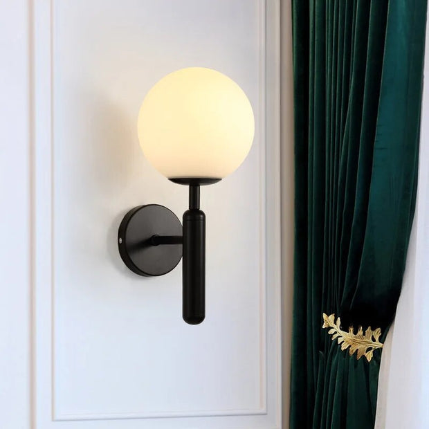 Elegant adjustable LED wall light – Stylish and eco-friendly metal design (20×32 cm)