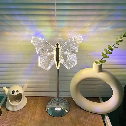 Lampe de table en cristal élégant en forme de papillon – Un accent lumineux charmant pour rehausser votre espace
